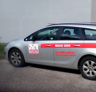 Maxi Zoo oznakowanie pojazd firmowy
